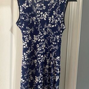 Kaileigh Navy and White Floral Midi Dress